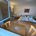 Haus Sonnenspitze - Fam. Nessler 아파트 *